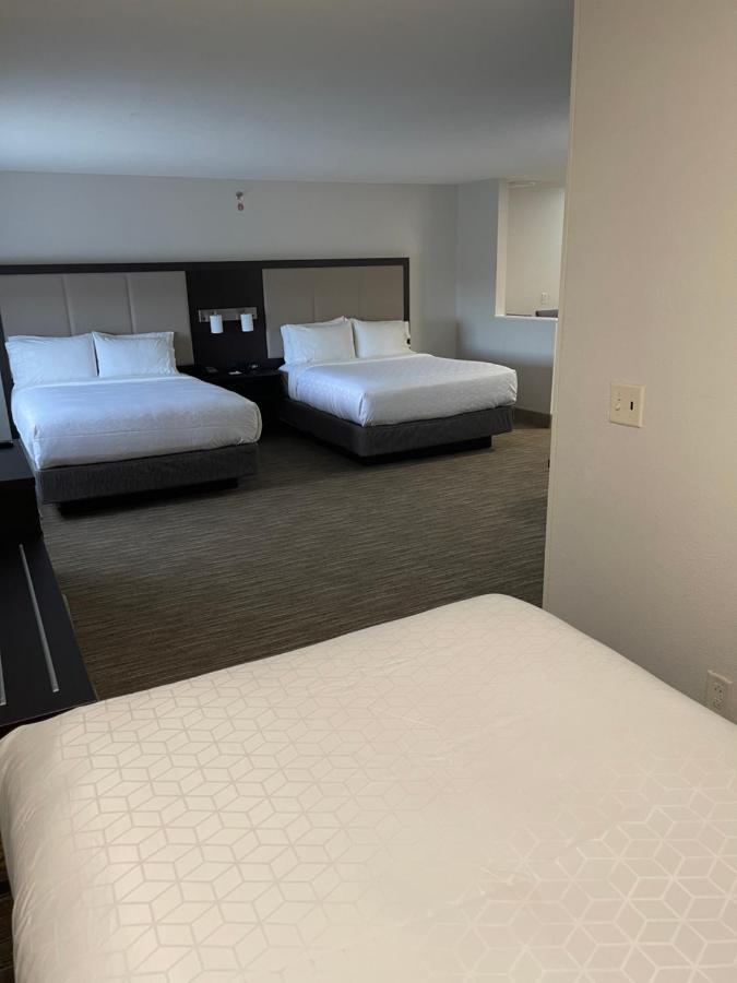 Express & Vegas By Ihg 2* Las Vegas