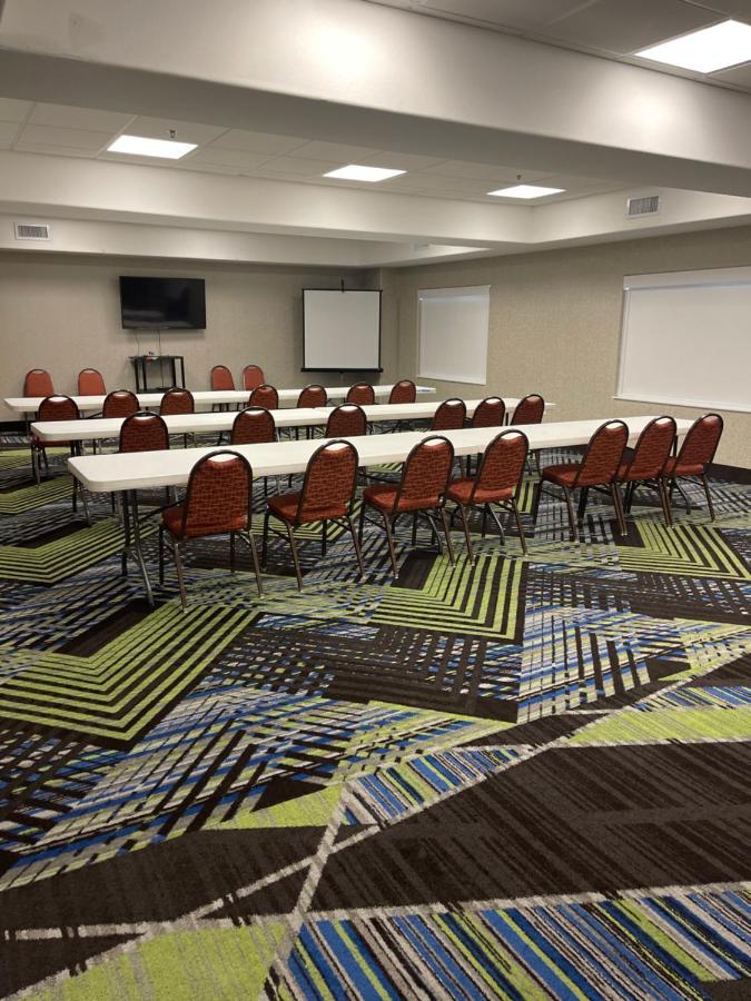 Express & Vegas By Ihg Las Vegas