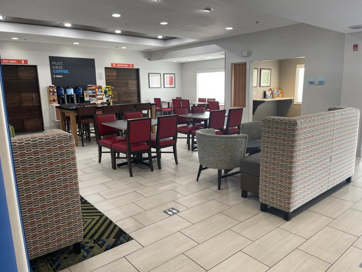 Express & Vegas By Ihg 2* Las Vegas