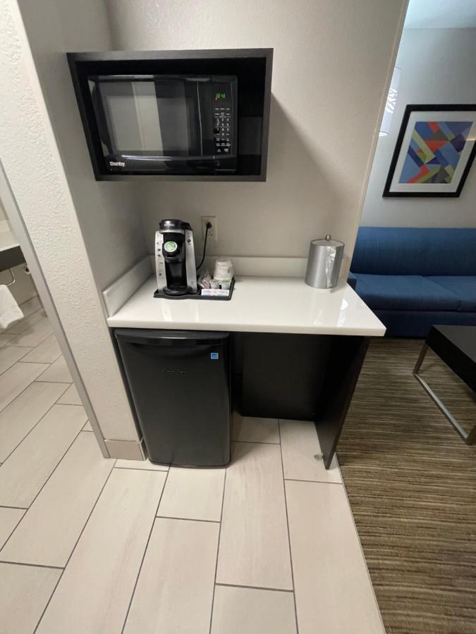 Express Hotel&suites Vegas Hotel 2*
