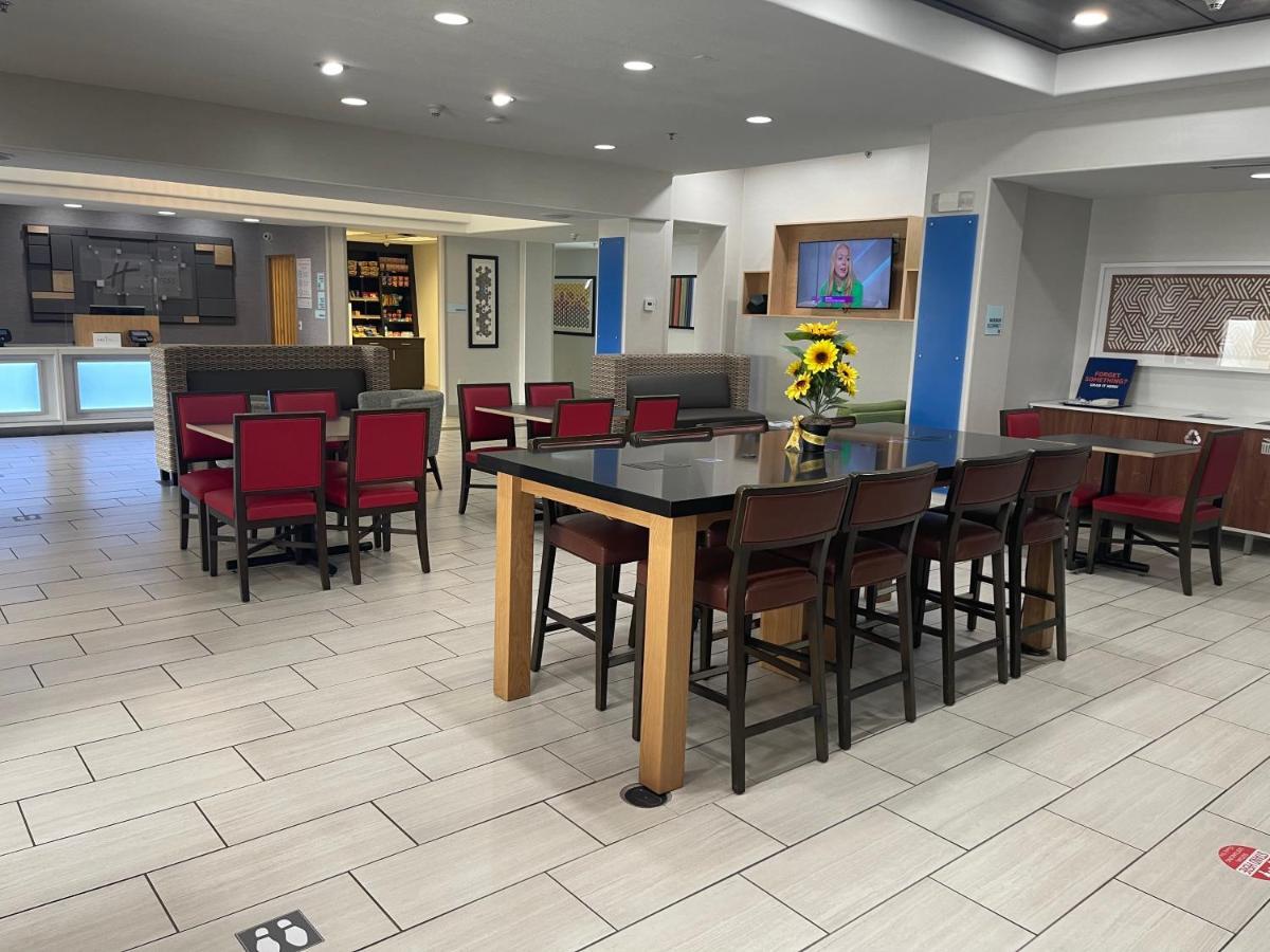 Express Hotel&suites Vegas Hotel 2*