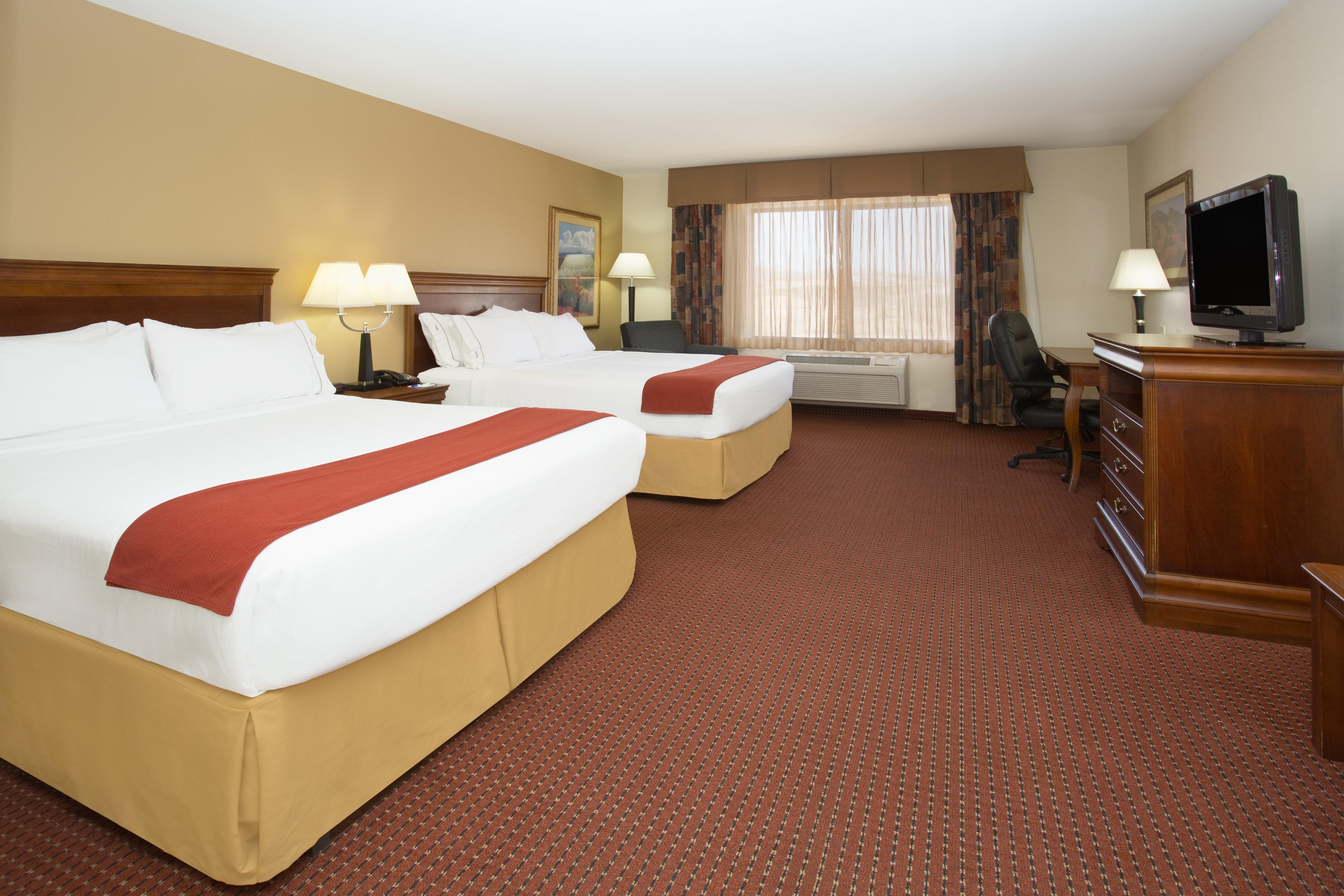 Hotel Express & Vegas By Ihg 2*